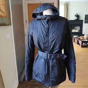 PRADA black lightweight puffer jacket hooded and belted size 40